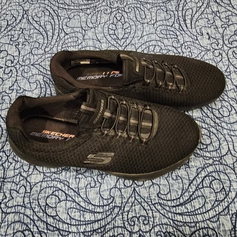 Black Skechers Women's Summits | Size 7 - Picture 2 of 5
